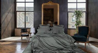 Design, dai tessuti ai colori: come arredare la stanza da letto per  conciliare il sonno e