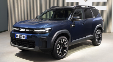 Dacia a tutto gas: il Suv Bigster prende la scia dell’icona Duster