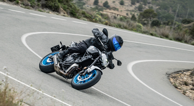 Yamaha MT-07, ecco come cambia il modello 2025