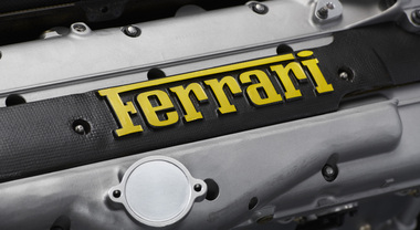 Ferrari alla Design Week con Collectibles: quando il memorabilia diventa un’opera d’arte