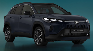 Nuova Corolla Cross abbina efficienza ibrida e design moderno. L'evoluzione continua per il Suv Toyota