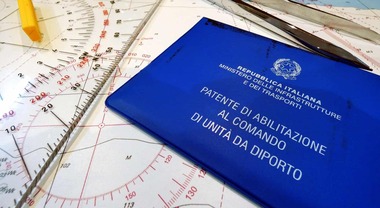 Nautica, introdotta l’Anagrafe delle patenti nautiche: ora si punti su completa digitalizzazione