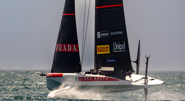 Pirelli, nuova partnership con Luna Rossa per 38ma edizione America's Cup. Tronchetti Provera: «Crediamo nel progetto»