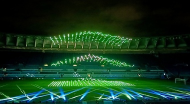 BYD illumina la notte di Roma: la danza di 1.000 droni sullo stadio Olimpico