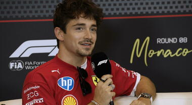 Gp Monaco, Verstappen: «Potrebbe essere gara lineare o del tutto pazza». Leclerc mette le mani avanti: «Curve lente nostro punto debole»