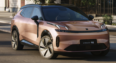 Lynk & Co 08, al volante del Suv ibrido plug-in con oltre 1.100 km di autonomia