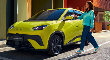 BYD Dolphin Surf, al volante della citycar elettrica che sogna in grande