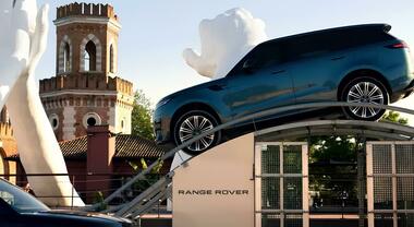 Range Rover protagonista al Salone Nautico di Venezia. Presente come Main Sponsor alla sesta edizione