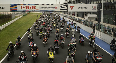 Aprilia All Stars, la quinta edizione batte ogni record: oltre 20mila appassionati alla festa a Misano