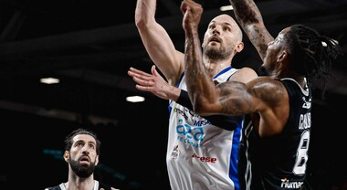 Basket Serie A, netta vittoria della Virtus Bologna sulla Germani Brescia