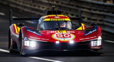 24 Ore di Le Mans: squalificata per irregolarità tecnica all’alettone la Ferrari di Fuoco-Molina-Nielsen