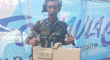 FE, il cacciatore di droni, all'ePrix di Jakarta l'aviere "armato" che sorveglia i cieli sopra il circuito