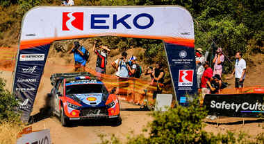 Wrc, all'Acropolis Rally Tänak e Hyundai tornano a vincere dopo otto mesi. Ogier ancora secondo con la Toyota