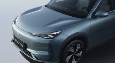 Geely EX5, il Suv elettrico per lo sbarco in Italia