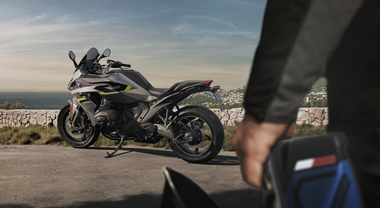 BMW R 1300 RS: la sportiva che ama le curve