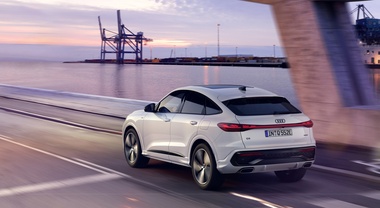 Audi Q5 Sportback: eleganza coupé, anima SUV