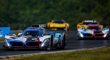 IMSA: doppietta BMW a Road America, Ferrari regina tra le GTD