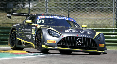 Italiano GT Endurance: a Imola brillano D’Auria-Hodenius su Mercedes AMG GT3 e Bogh-Sorensen-Mac con la Ferrari 296 Challenge
