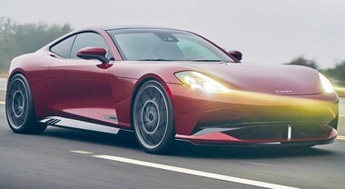 Karma svela a Pebble Beach la ibrida Amaris model year 2026: autonomia oltre 600 km, 160 in elettrico