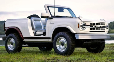 Ford celebra i 60 anni di Bronco alla Monterey Car Week. A Pebble Beach svelata versione Roadster Concept