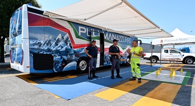 Carovana della sicurezza, domani ultima tappa nell'area di servizio Tevere Est (A1). Aspi e Polizia con oltre 7mila partecipanti