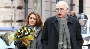 Dina Minna, chi è la storica segretaria di Pippo Baudo che riceverà la  stessa eredità dei figli: «Katia Ricciarelli era gelosissima di lei»