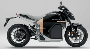 Honda, si chiama WN7 la prima moto elettrica dell'Ala bianca. Si ricarica dal 20 all'80% in 30 minuti e ha 130 km d'autonomia
