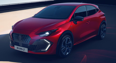 Renault Clio: l’utilitaria della Losanga cresce diventando ancora più accattivante ed efficiente