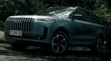 Omoda & Jaecoo porta le Super Hybrid sotto i riflettori del Salone di Torino