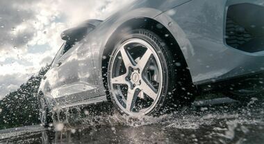 ​Nokian Powerproof 2: maggior durata, tenuta di strada superiore sul bagnato e comfort acustico da prima della classe