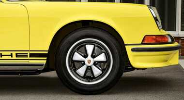 Pirelli, “scarpe” esclusive sviluppate per le Porsche 911 classiche e youngtimer. Pneumatici per i modelli dal 1964 fino alla serie 997