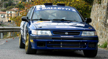 Rally Storico, spettacolo e adrenalina: “Pedro” cala il pokerissimo a Sanremo con la sua Subaru Legacy
