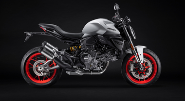 Ducati, ecco il nuovo Monster 2026: arriva la 5^ generazione. È più compatto, leggero e performante