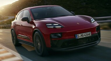 Porsche, adrenalina pura dalla Macan GTS elettrica. Variante pensata per esaltare la dinamica di guida