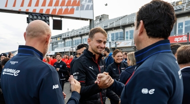 FE, Müller (Porsche): «Contento, grato e motivato. Impressionato dalla professionalità del team. La prima vittoria? Meglio prima che poi»