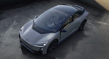 Toyota Corolla, stile di rottura per la prossima generazione che sarà full hybrid, plug-in ed elettrica