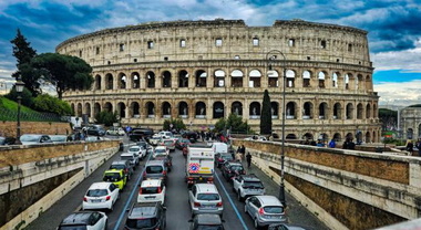 Roma sospende il blocco della circolazione per le auto diesel Euro 4 ed Euro 5: le strategie alternative della Regione Lazio
