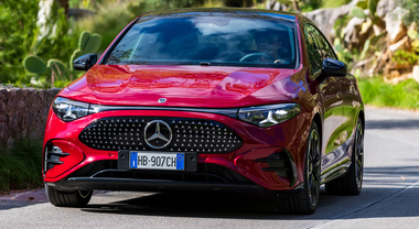 Mercedes, al volante di nuova CLA: a Palermo debutta l’intelligenza su quattro ruote