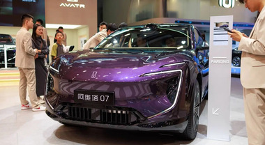 Changan e Haier puntano a rivoluzionare l'auto di lusso per giovani cinesi con il lancio del brand Avatr