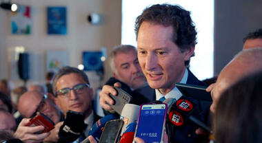 Elkann: «Bene iniziativa Ue su small car, ma senza un cambio norme resta pia illusione»