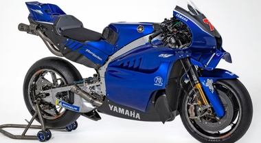 Rivoluzione Yamaha, dall'iconico motore a quattro cilindri in linea alla configurazione V4 per la stagione 2026