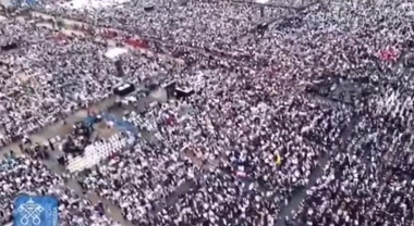 Papa Leone XIV a Beirut: 120.000 fedeli partecipano alla messa