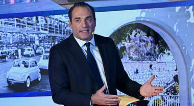 Stellantis: Filosa: &laquo;Entro met&agrave; 2026 il nuovo piano strategico. Salvaguardare posti di lavoro, serve transizione pi&ugrave; graduale&raquo;