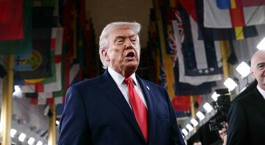 L'attacco di Trump all'Europa (che multa Musk): nella "Strategia di difesa nazionale" l'appoggio ai sovranisti