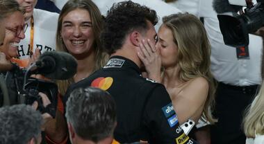 Lando mette la freccia: &egrave; campione del mondo prima dei suoi amici pi&ugrave; grandi Leclerc e Russell