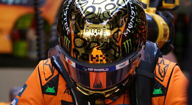 F1: al via i test delle gomme Pirelli per la prossima stagione ad Abu Dhabi, Norris in pista con casco tutto d'oro