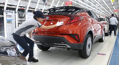 Toyota, frenano sia produzione (-5,5%) che vendite (-2,2%) a novembre a livello globale. Bene invece i numeri in Usa