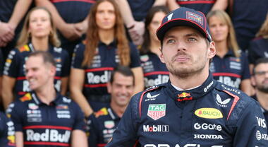 Piloti e Team Principal d'accordo nei sondaggi: Verstappen &egrave; sempre il migliore. Leclerc quinto, Hamilton fuori dalla top 10