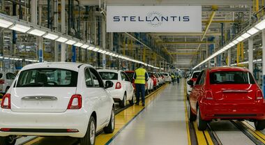 Stellantis, a dicembre +4,6% le immatricolazioni in Italia. Bilancio in rosso con -6,2% nel 2025 a 424.742 vendite
