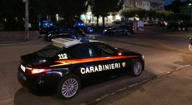 Sfondano la porta e lo bloccano con un bastone: la serata da incubo di un anziano salentino